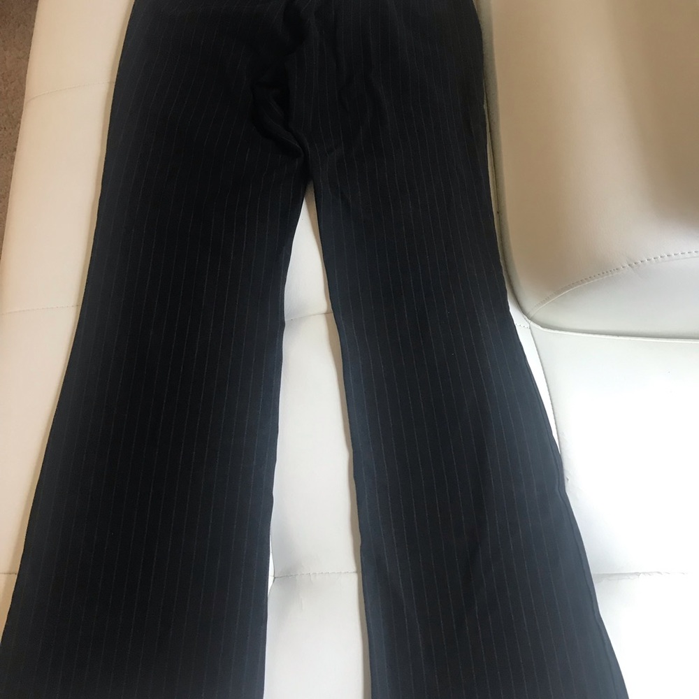 Old Navy Stretch Pinstripe Black Pants, Size 1 - Picture 3 of 3